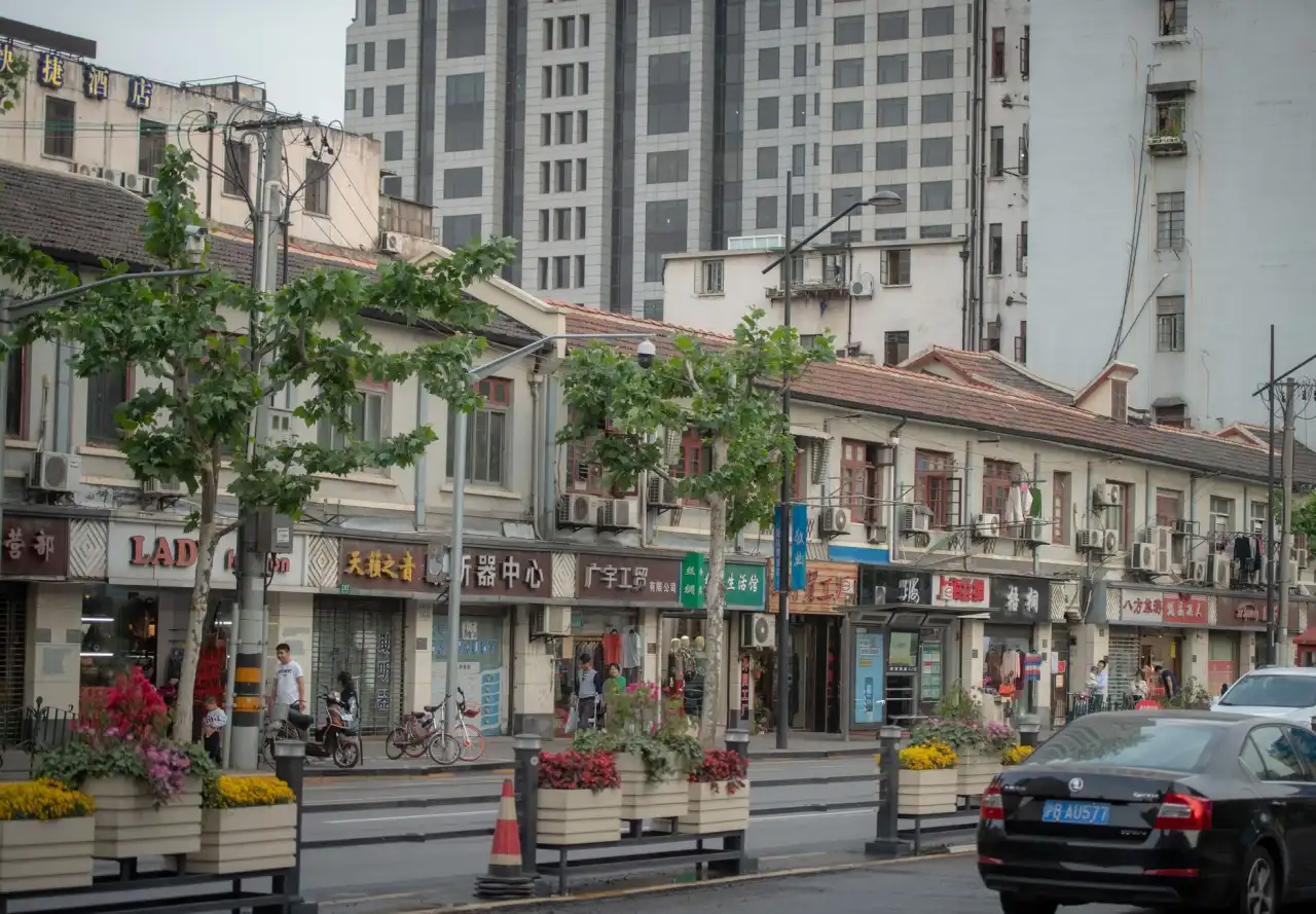 潍坊智慧校园建设中的教育装备选型要点与配置方案